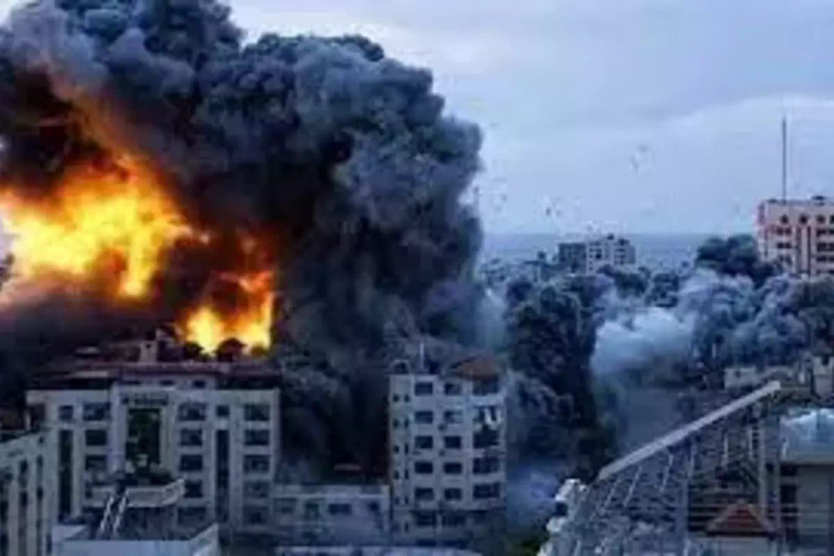 इजरायल-हमास युद्ध में यूक्रेन की एंट्री! हथियार कर रहा सप्लाई, हुआ बड़ा खुलासा