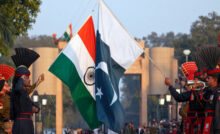 pak-india-flag