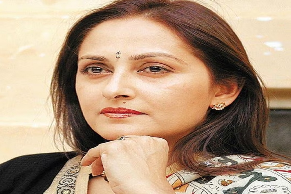 Jaya Prada News: फिल्म अभिनेत्री जया प्रदा को कोर्ट ने किया फरार घोषित, फोन स्विच ऑफ… पुलिस लाएगी ढूंढ़कर