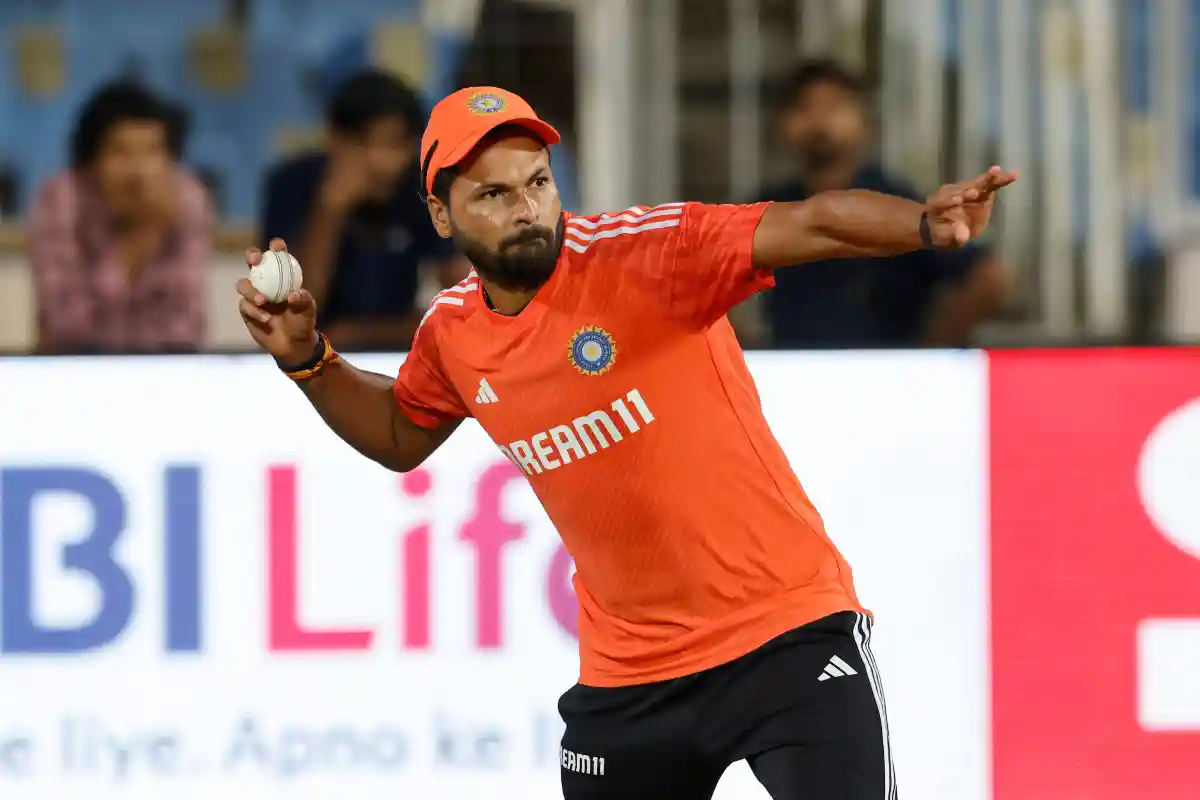 तेज गेंदबाज मुकेश कुमार की संघर्ष की कहानी, बताया कैसे बल्लेबाज से बन गए गेंदबाज