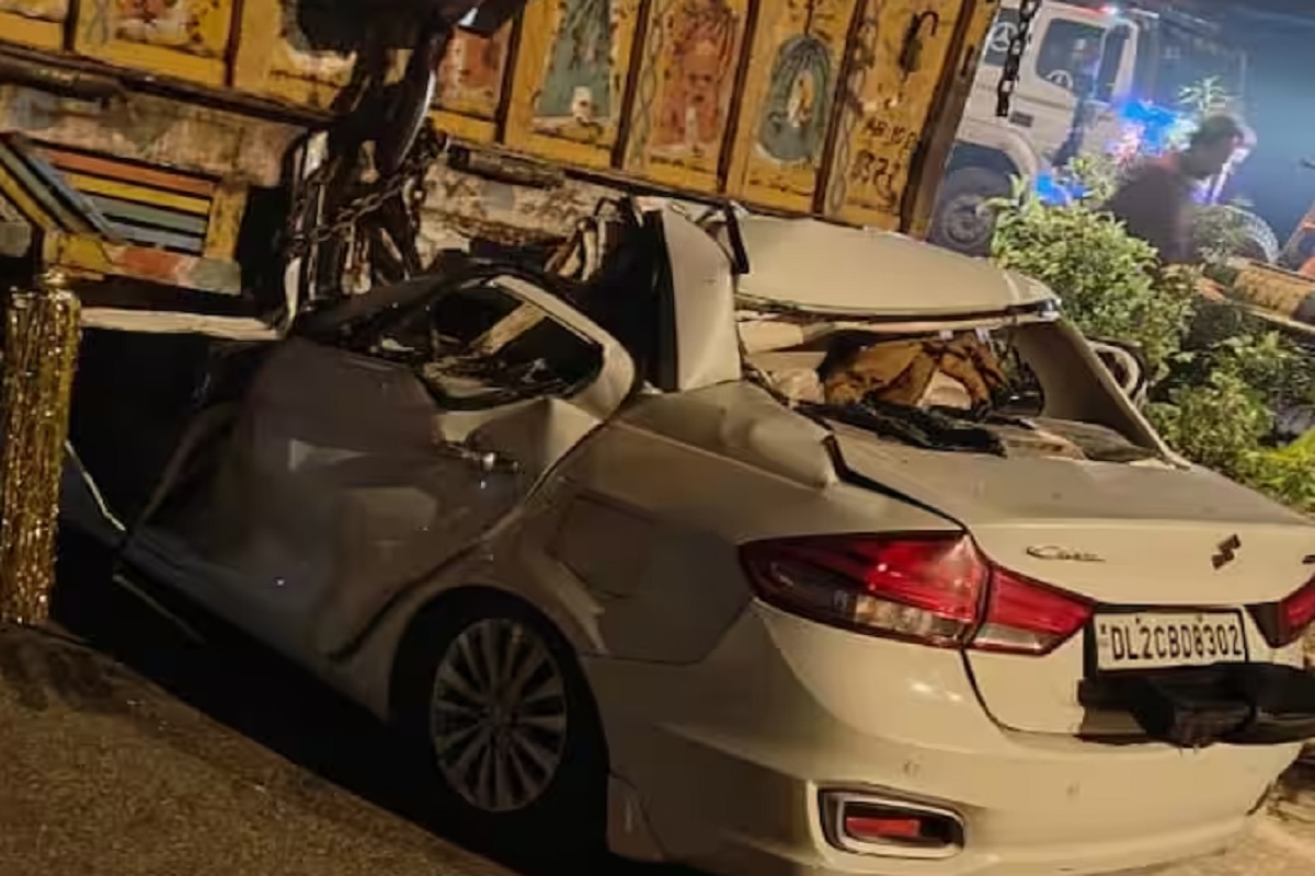 Muzaffarnagar Road Accident: भीषण सड़क हादसे में दिल्ली के 6 लोगों की मौत, जा रहे थे हरिद्वार, ट्रक के नीचे घुसी अनियंत्रित कार