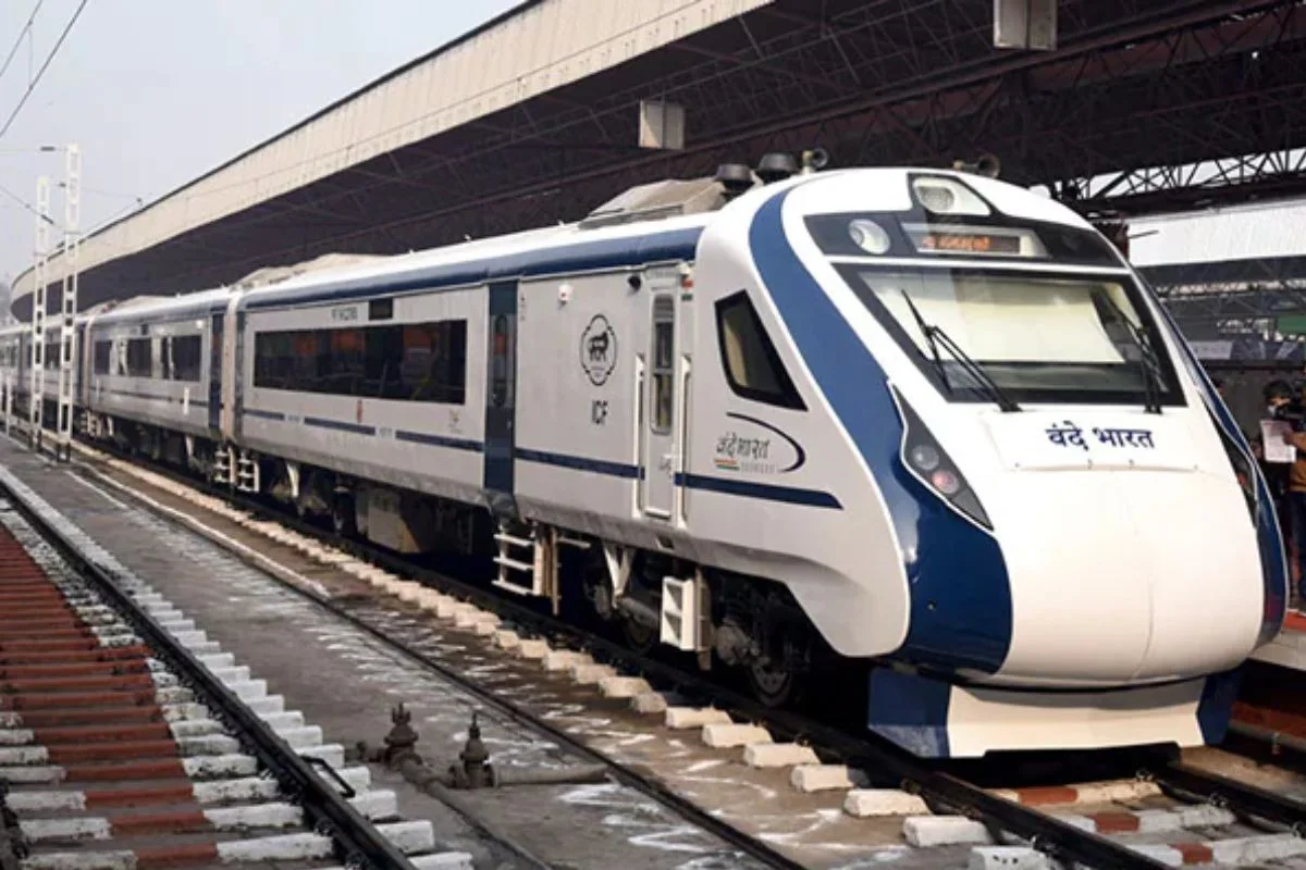 Vande Bharat Express को लेकर यूपी के यात्रियों के लिए आई खुशखबरी, जानें क्या है नया अपडेट