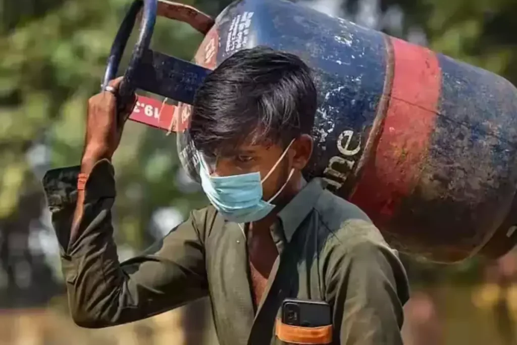 कमर्शियल सिलेंडर
