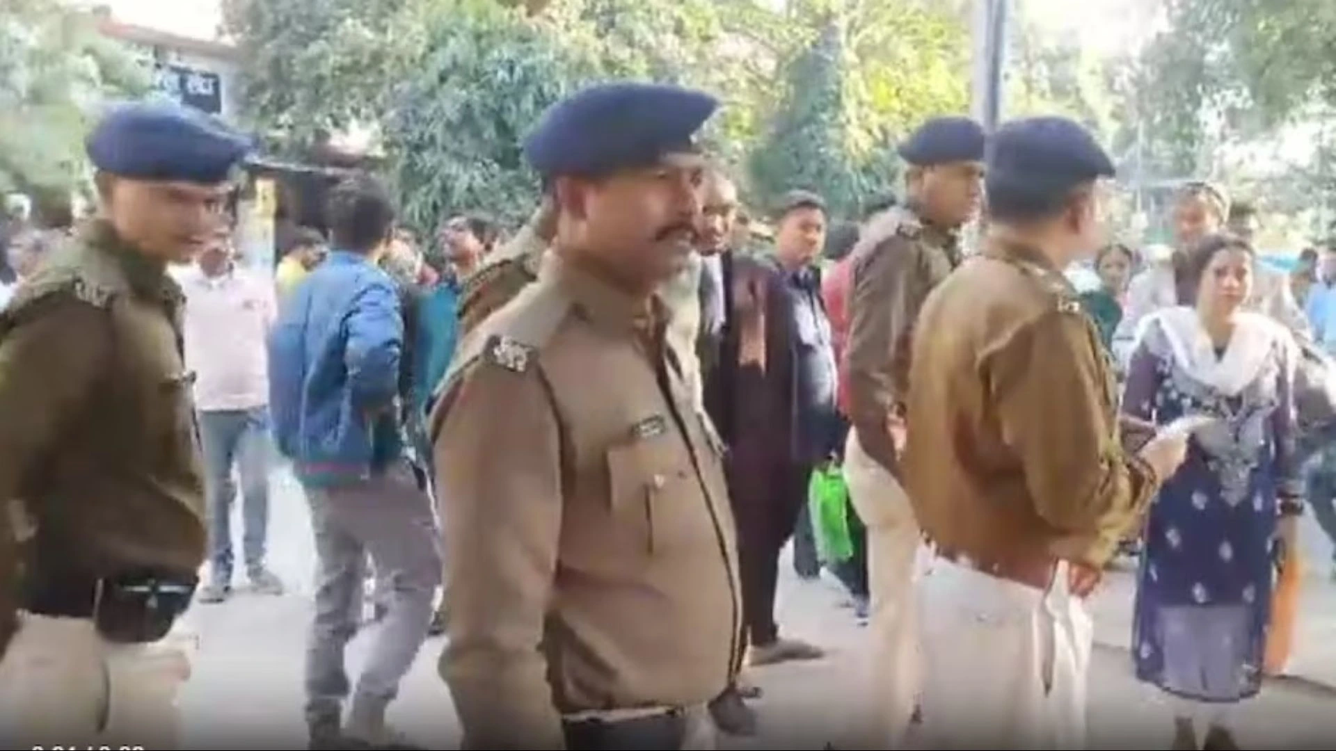 Patna Court Shootout: पटना के दानापुर कोर्ट में शूटआउट, पेशी पर लाए गए अपराधी को मारी गोली
