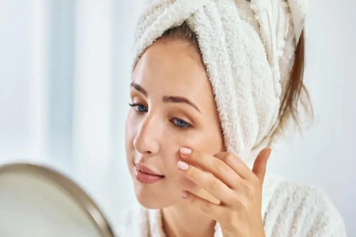 Winter Skin Care: सर्दियों में फेस वॉश को छोड़कर इन 3 चीजों से धोएं अपना चेहरा, दिखेगा जबरदस्त ग्लो