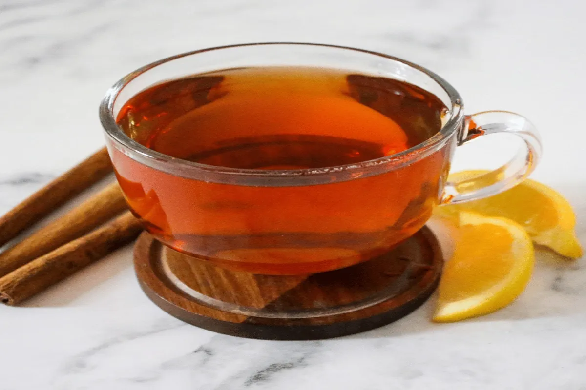 सुबह खाली पेट पी लें इस मसाले से बनी चाय,  वजन घटने के साथ ही सेहत पर भी दिखेगा असर