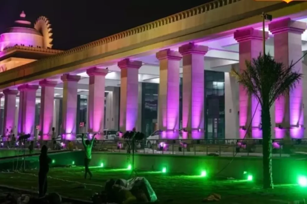 अयोध्या धाम रेलवे स्टेशन