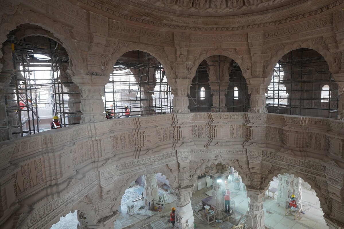 Ayodhya: रामोत्सव से पहले अभेद्य किला बनेगी अयोध्या, योगी सरकार ने सुरक्षा व्यवस्था को लेकर तैयार की ठोस रणनीति
