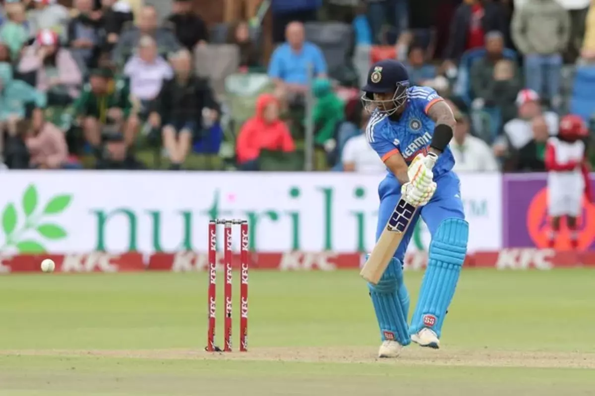 IND vs SA T20: कप्तान सूर्य कुमार यादव ने जड़ा तूफानी शतक, भारत ने मेजबानों के सामने रखा 202 रनों का लक्ष्य
