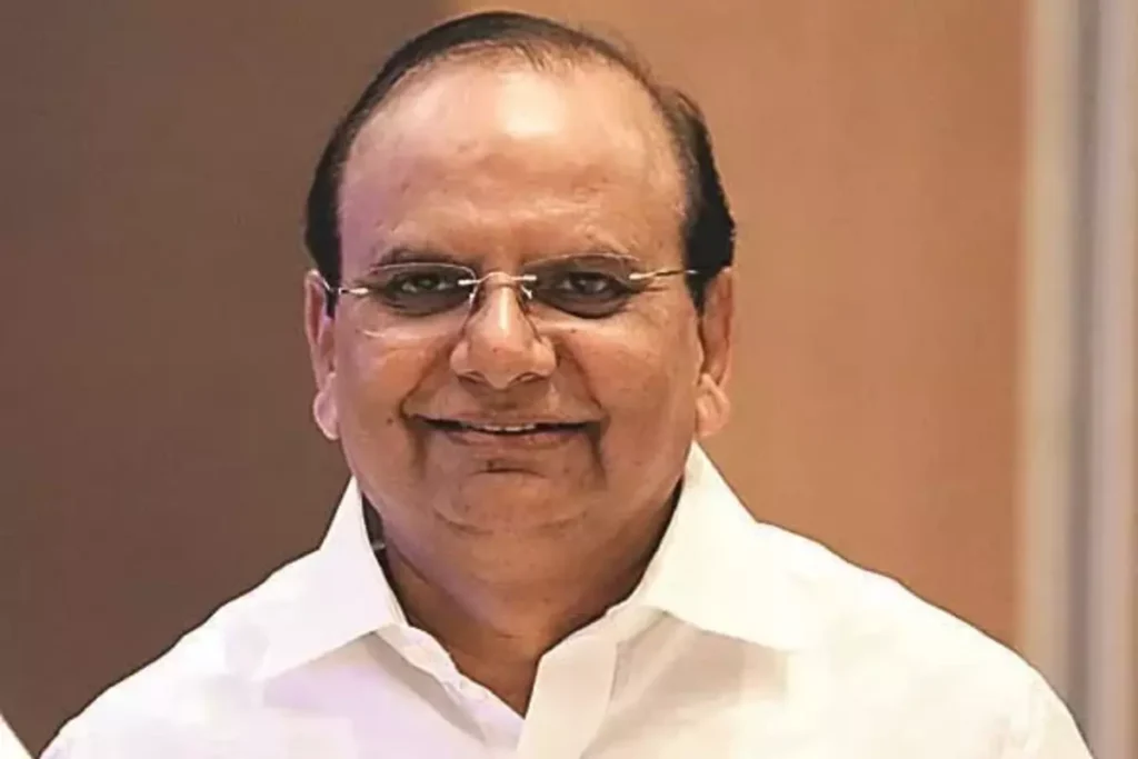 VK SAXENA