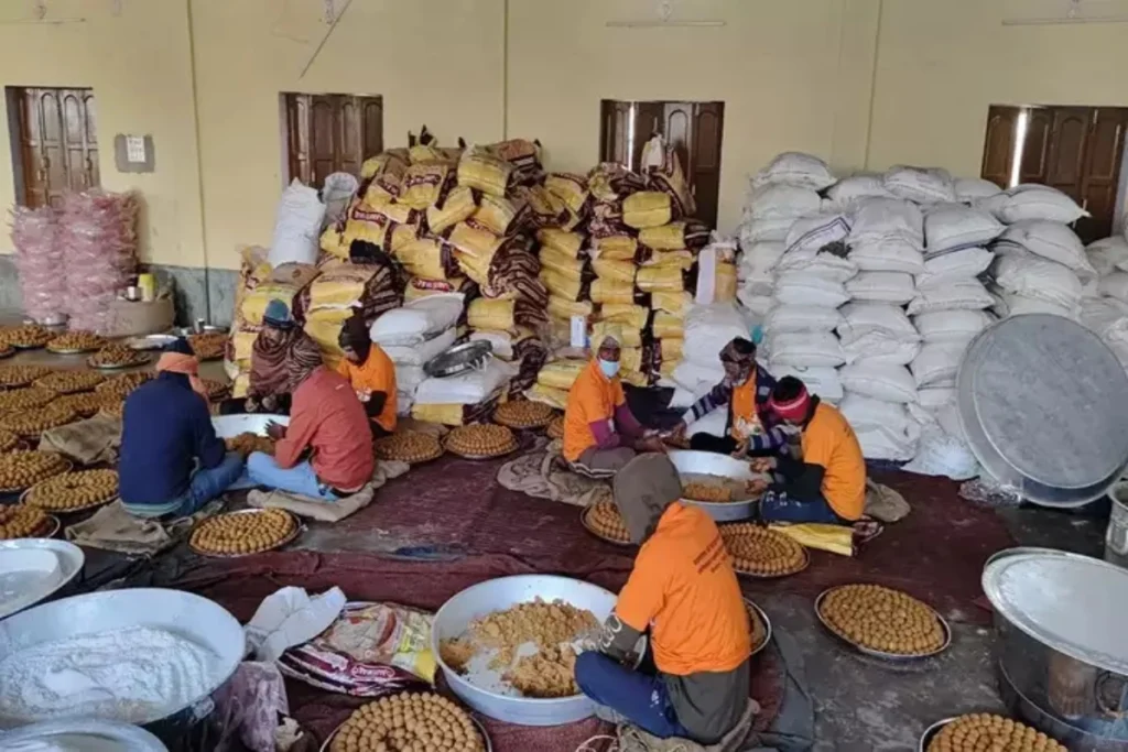 45 ton laddu made in Ayodhya