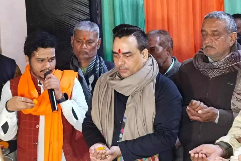 भारत एक्सप्रेस न्यूज़ नेटवर्क के चेयरमैन, एमडी और एडिटर इन चीफ उपेन्द्र राय