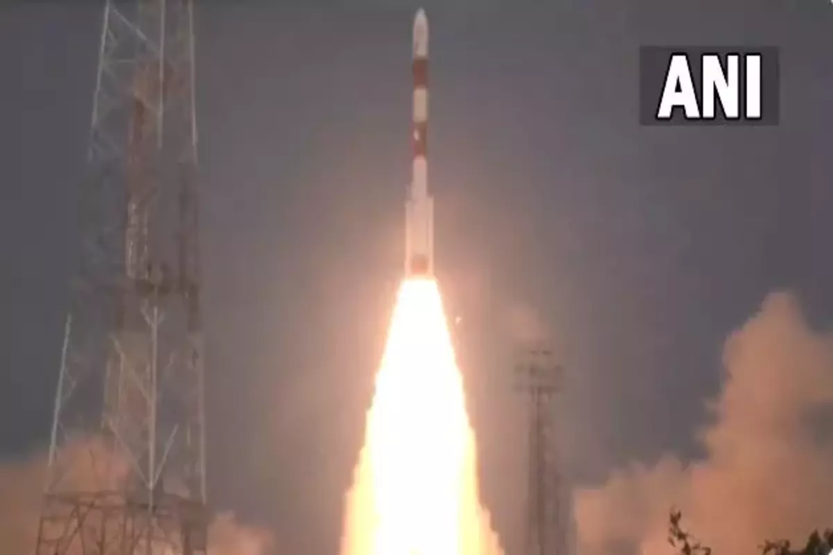 ISRO: नए साल के पहले दिन इसरो ने रचा इतिहास, XPoSAT की सफल लॉन्चिंग के साथ दुनिया का दूसरा देश बना भारत, सैटेलाइट खोलेगा ब्रह्मांड के राज