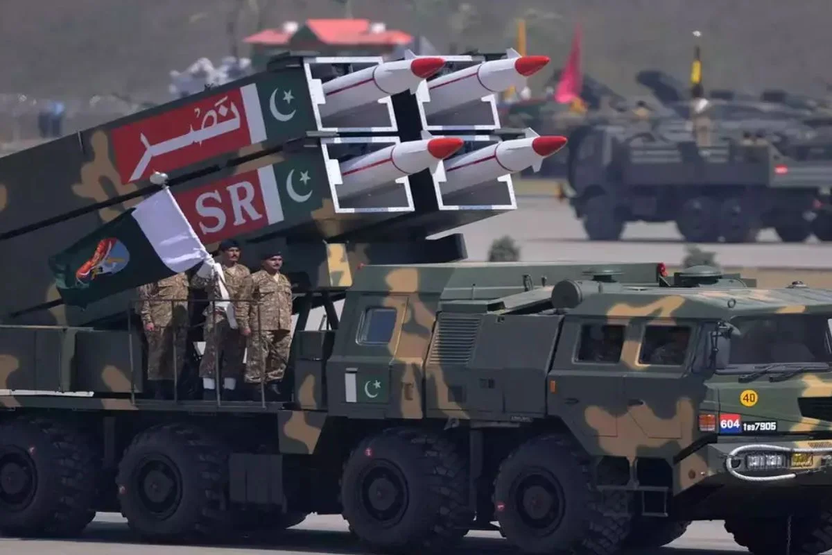 Pakistan Nuclear Location: पाकिस्तान ने भारत को दी न्यूक्लियर ठिकानों की जानकारी, बताया कहां छिपाए हैं विध्वंसक हथियार