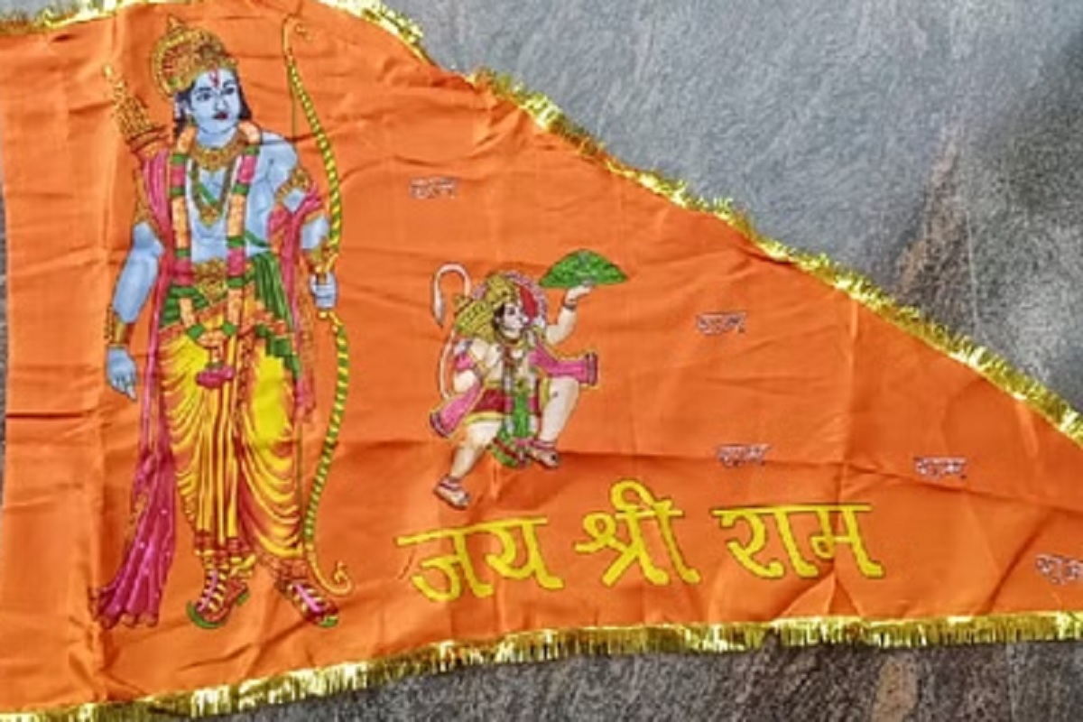 Ayodhya Ram Mandir: राम मंदिर के उद्घाटन से पहले बढ़ी भगवा झंडे-पटके और मिट्टी के दीए की मांग, दुकानदारों को मिले नेपाल से भी ऑर्डर