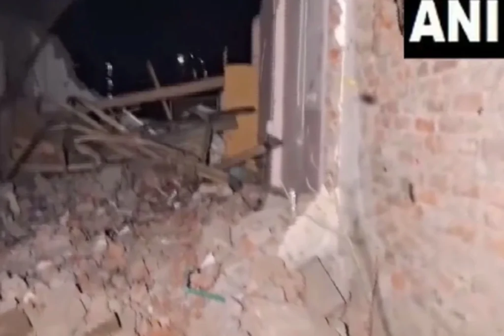 DDA hits house of Rat Miner vakeel hasan
