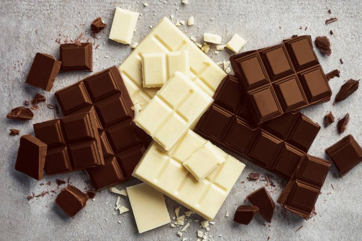 Dark Chocolate vs Milk Chocolate: जानिए आपकी सेहत के लिए कौन-सी चॉकलेट है फायदेमंद?, डार्क  या मिल्क