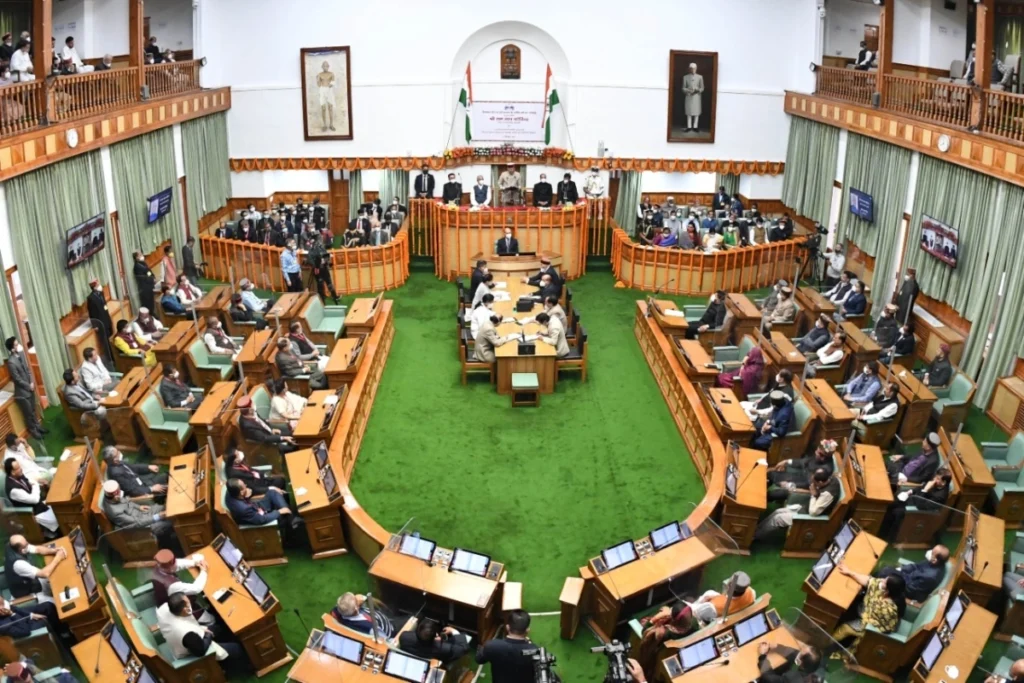 Himachal Pradesh Speaker disqualifies 6 rebel MLA