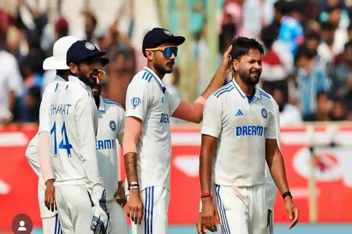IND vs ENG: राजकोट टेस्ट से बाहर हुए मुकेश कुमार, अब इस टीम के साथ दिखेंगे खेलते