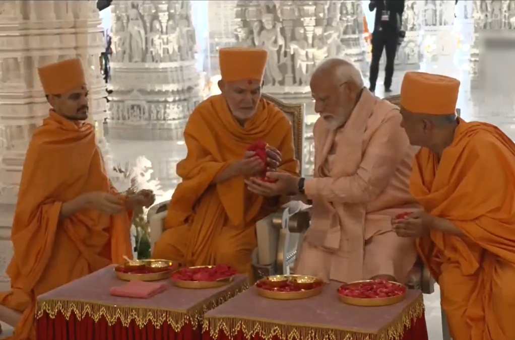 PM Modi UAE Hindu Temple 