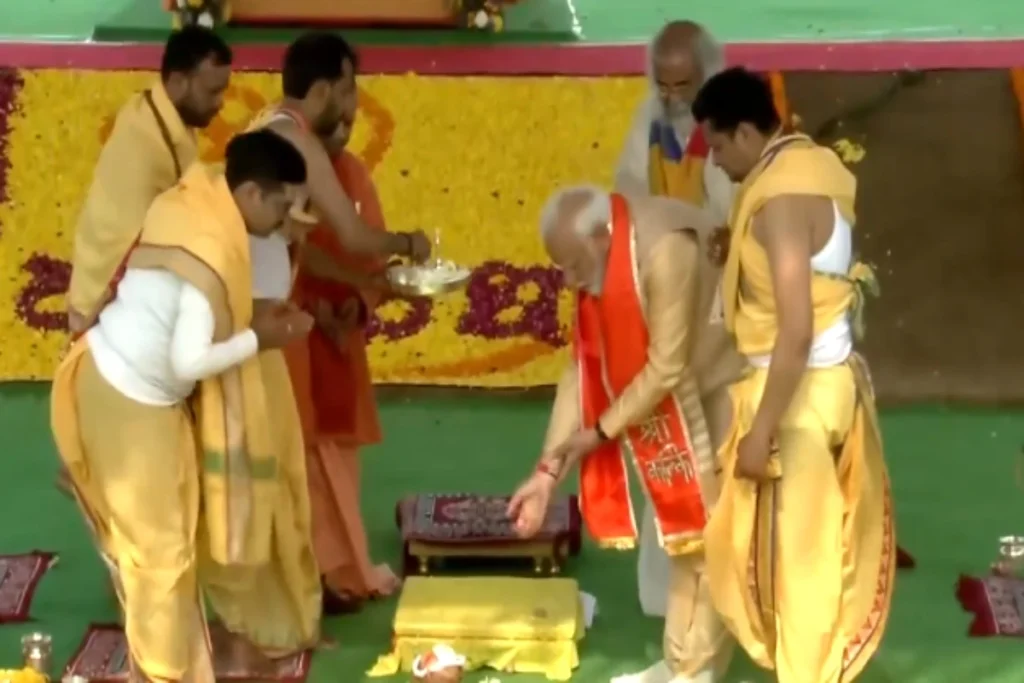 PM Narendra Modi Sambhal Shri Kalki Dham
