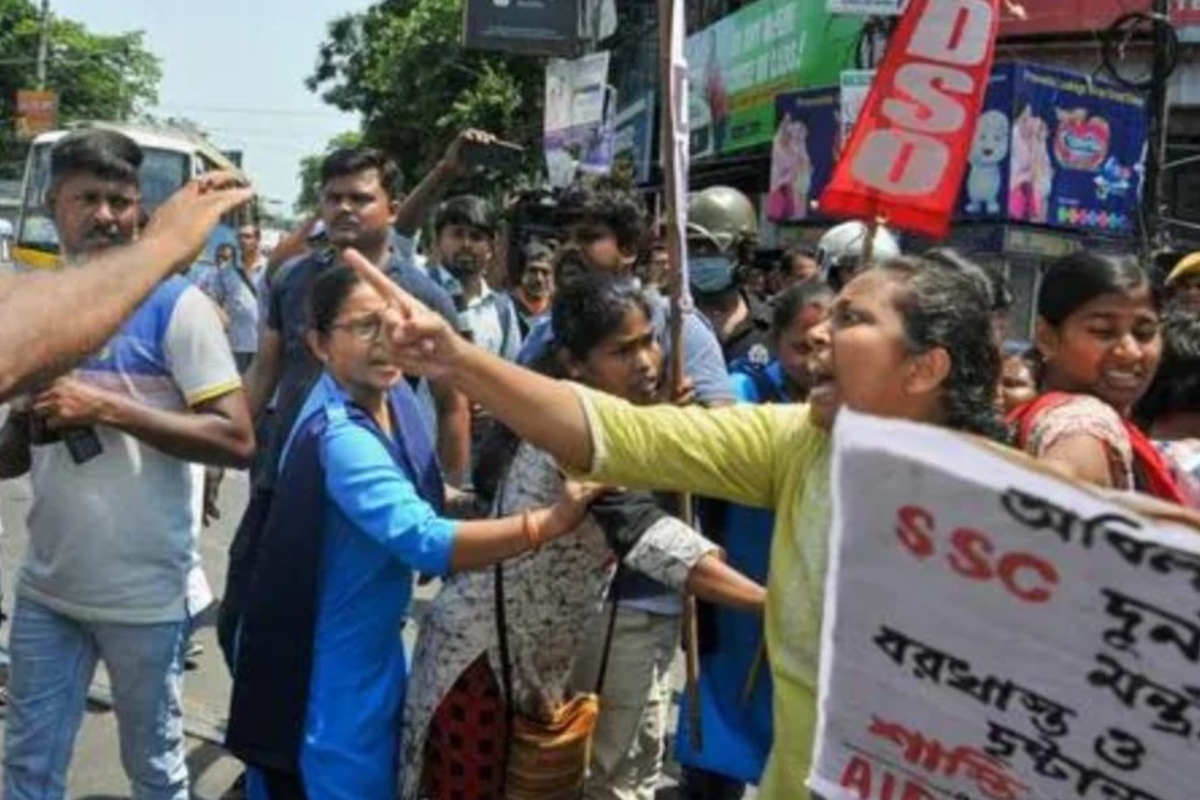 शिक्षक भर्ती ‘घोटाला’ मामले में जेल में बंद टीएमसी विधायक माणिक भट्टाचार्य सहित अन्य पर कोर्ट की सुनवाई आज