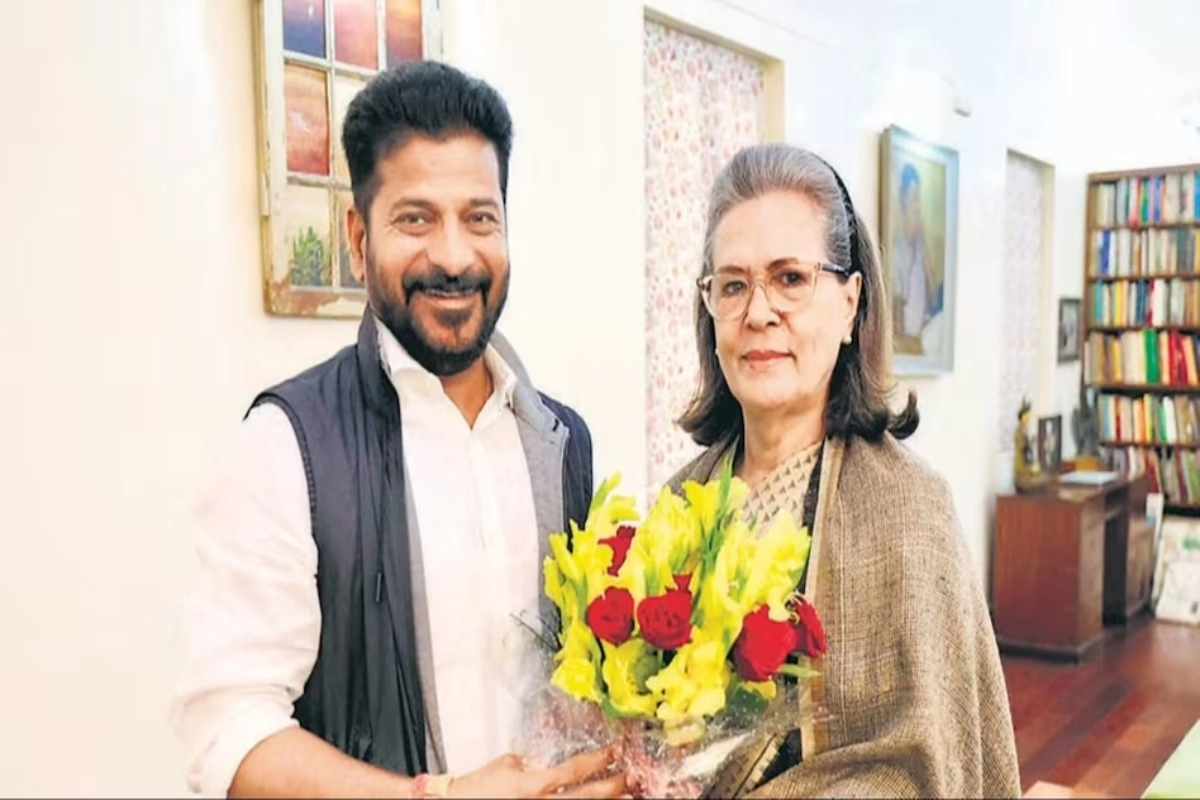 Telangana CM Revanth Reddy meeting with Sonia Gandhi