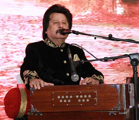 नहीं रहे मशहूर गायक Pankaj Udhas, 72 साल की उम्र में दुनिया को कहा अलविदा -  Bharat Express Hindi