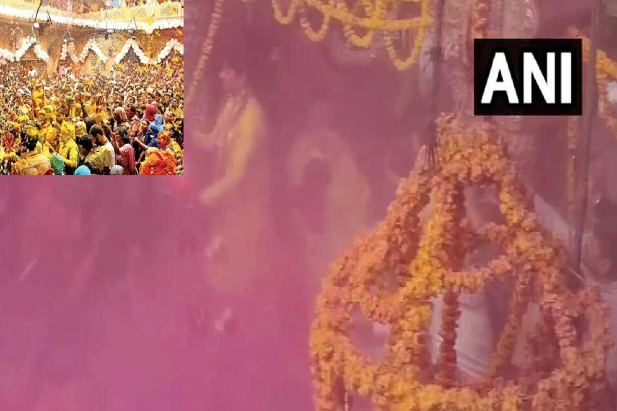 Basant Panchami: बसंत पंचमी पर मथुरा बांके बिहारी मंदिर में उड़ा अबीर-गुलाल, शुरू हुआ 40 दिवसीय होली उत्सव, इनका लगा भोग