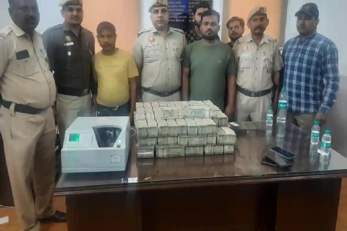 दिल्ली पुलिस को मिली बड़ी सफलता, बरामद किए ‘हवाला’ के 3 करोड़ रुपये; 4 गिरफ्तार