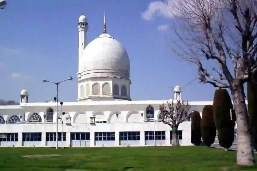 Hazratbal dargah