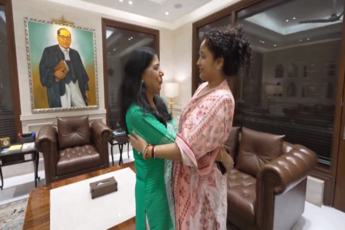 Hemant Soren wife Kalpana met Sunita Kejriwal