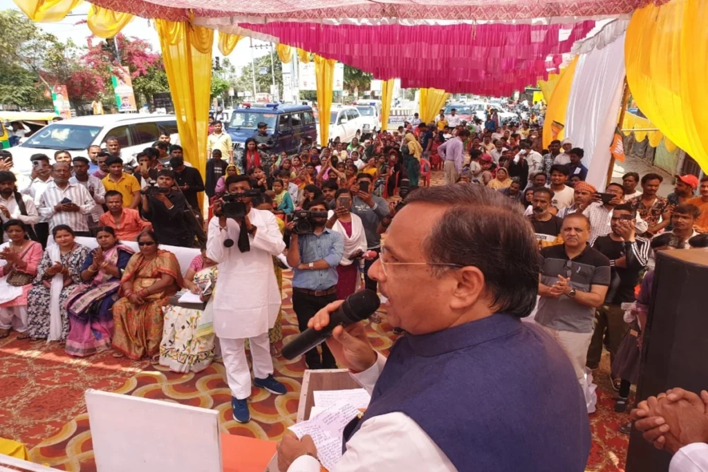 MP Dinesh Sharma in lucknow
