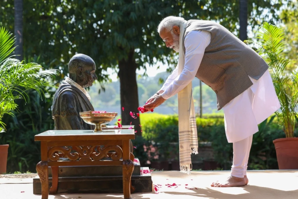 PM Modi gave two messages to world in day