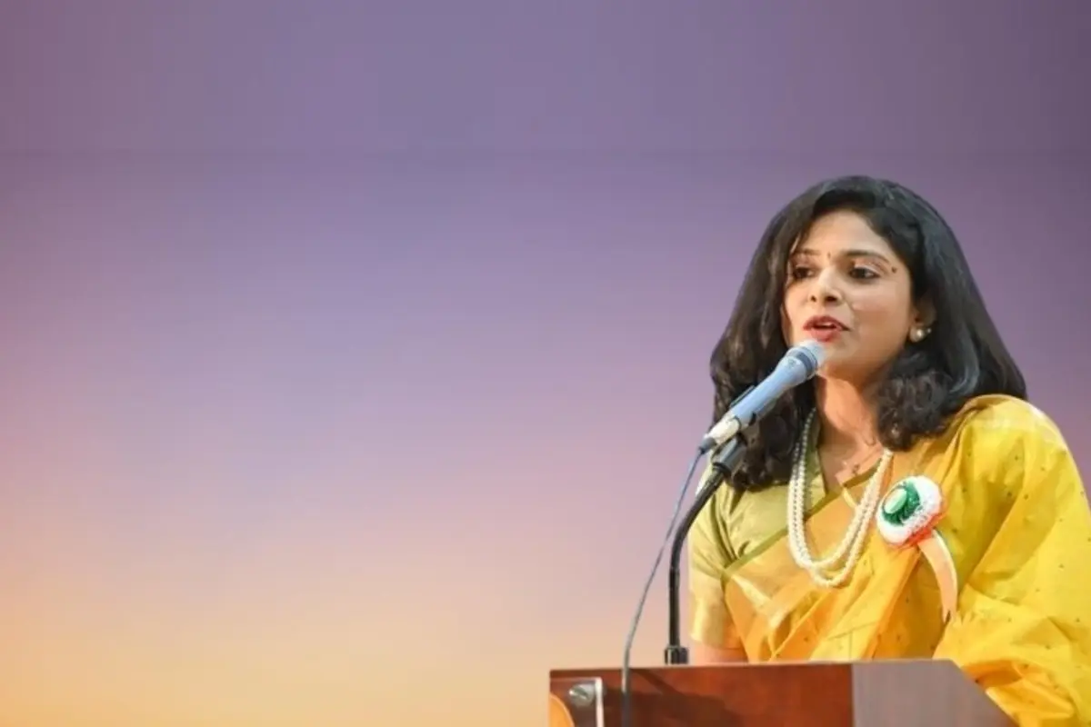 प्रियदर्शिनी की कहानी, जो शादी टूटने के बाद नहीं टूटीं और महिला अधिकारों की लड़ाई का रास्ता चुना