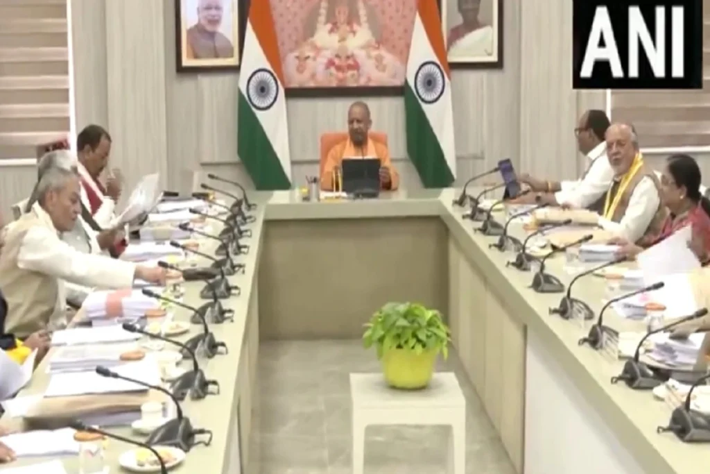 yogi adityanath-