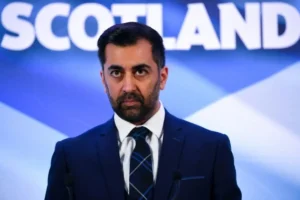 स्कॉटलैंड के प्रथम मंत्री हमजा यूसुफ ने इस्तीफा दिया, बोले- मैं बहुत भाग्यशाली हूं, क्योंकि ऐसा मौका कम लोगों को मिलता है