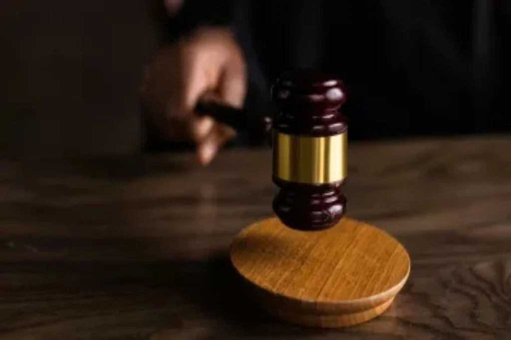 Female Judge Received Threat from By post