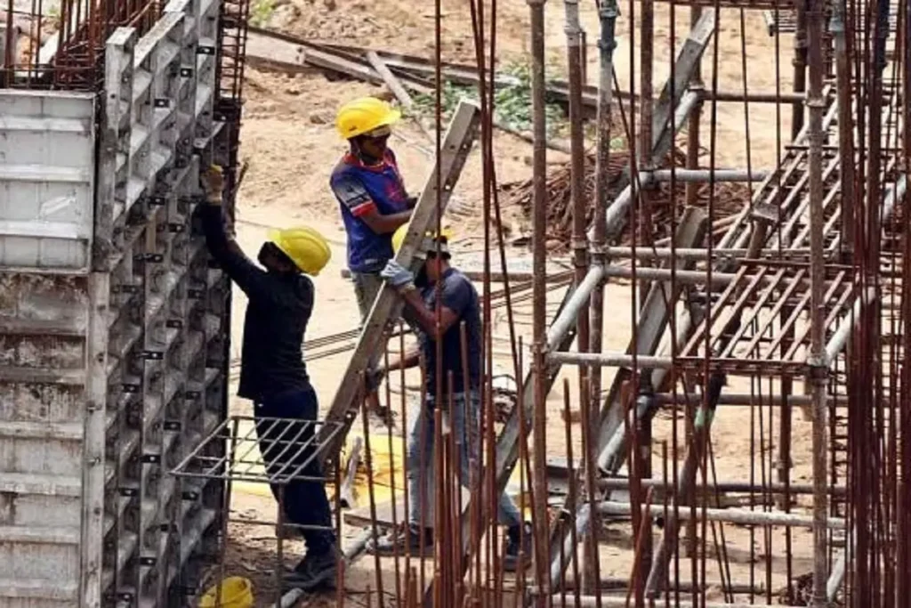 Israel reach 6000 workers from India