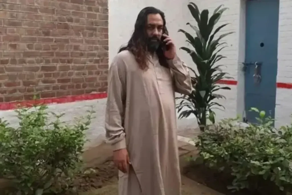 Amir Sarfaraz
