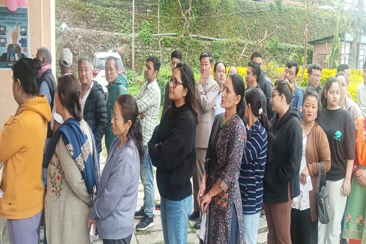 Assembly Election 2024: सिक्किम और अरुणाचल प्रदेश में विधानसभा चुनाव के लिए जारी है मतदान, सुबह 9 बजे तक पड़े इतने प्रतिशत वोट