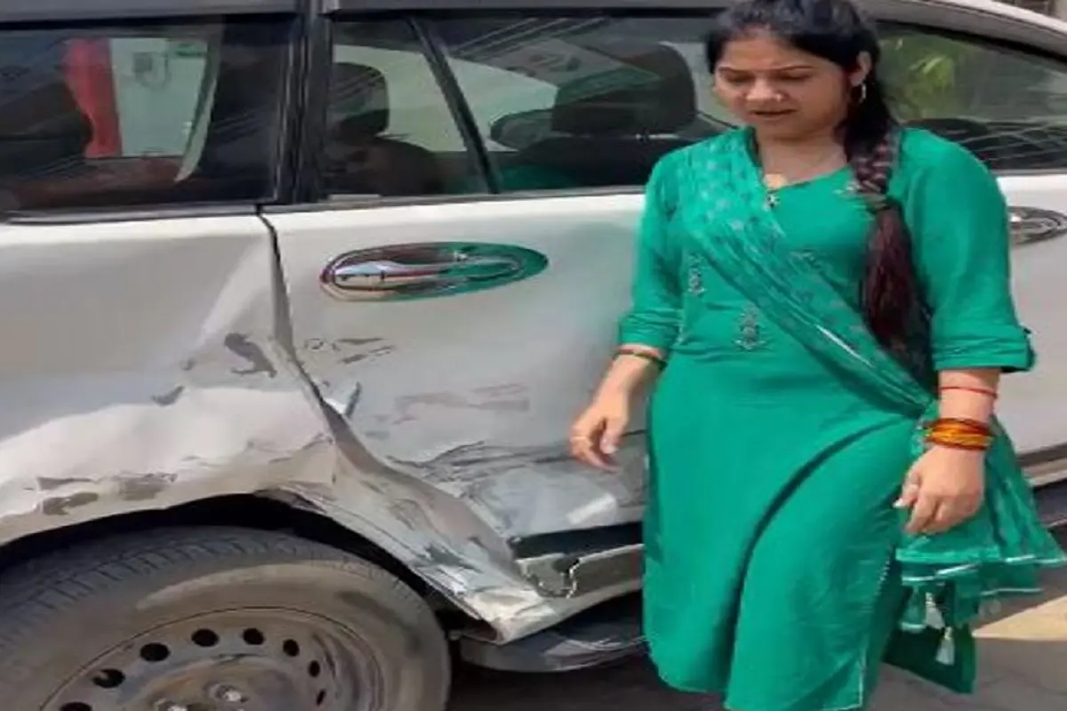 attack on bhajan singer Anjali Dwivedi