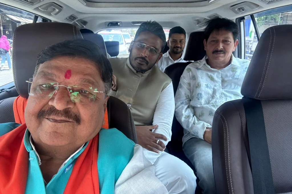 kailash vijayvargiya bjp Akshay Bam