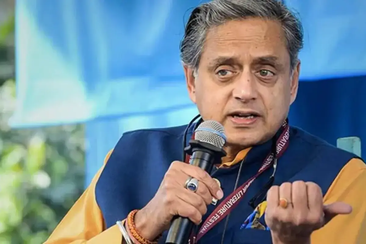 Shahshi Tharoor