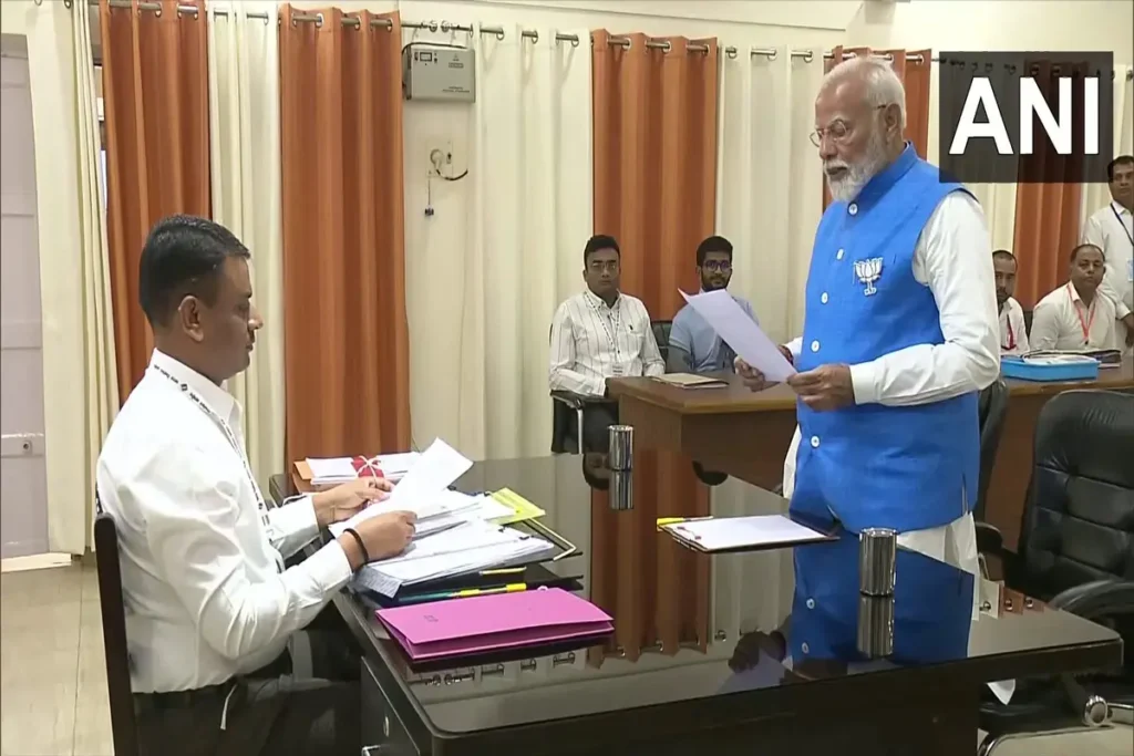 PM Modi Filed Nomination