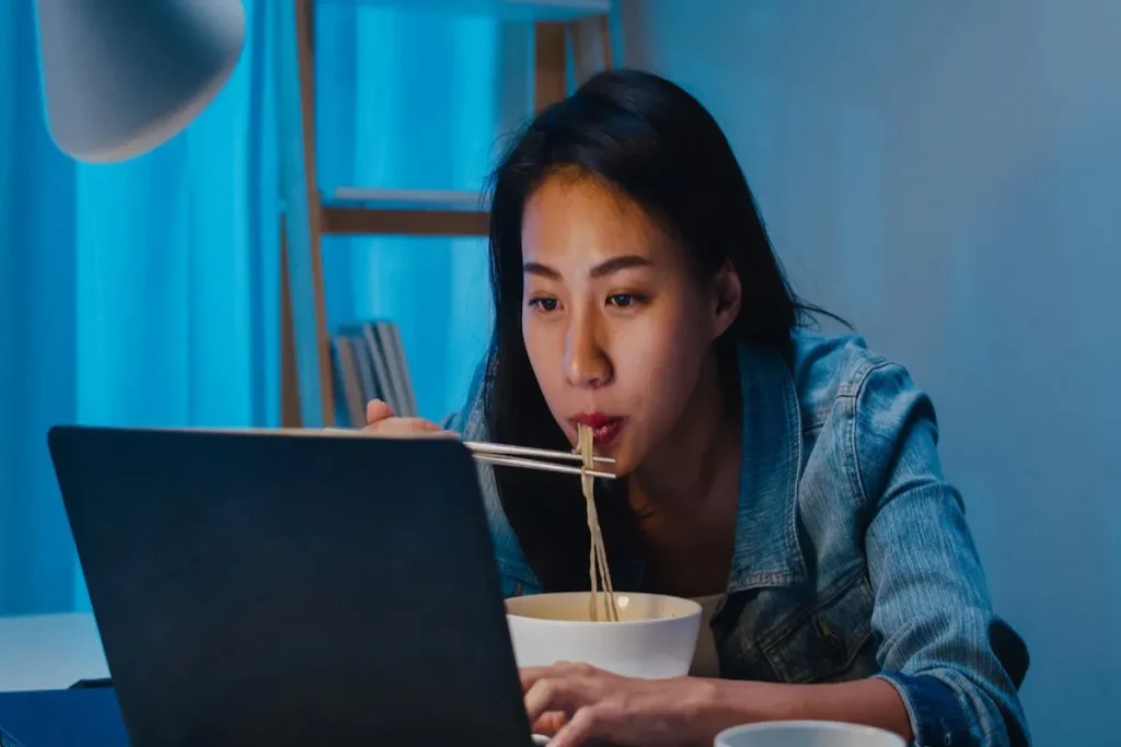 Habit Of Late Night Dinner