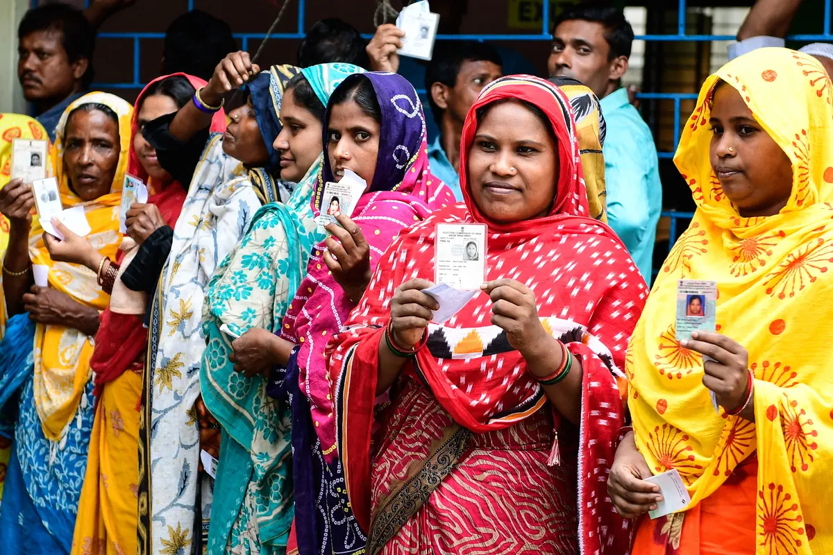 जम्मू-कश्मीर की अनंतनाग लोकसभा सीट पर रिकॉर्ड 53 प्रतिशत मतदान, 40 सालों के इतिहास में सबसे ज्यादा वोटिंग