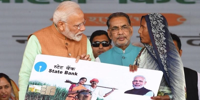 PM Modi banking woman