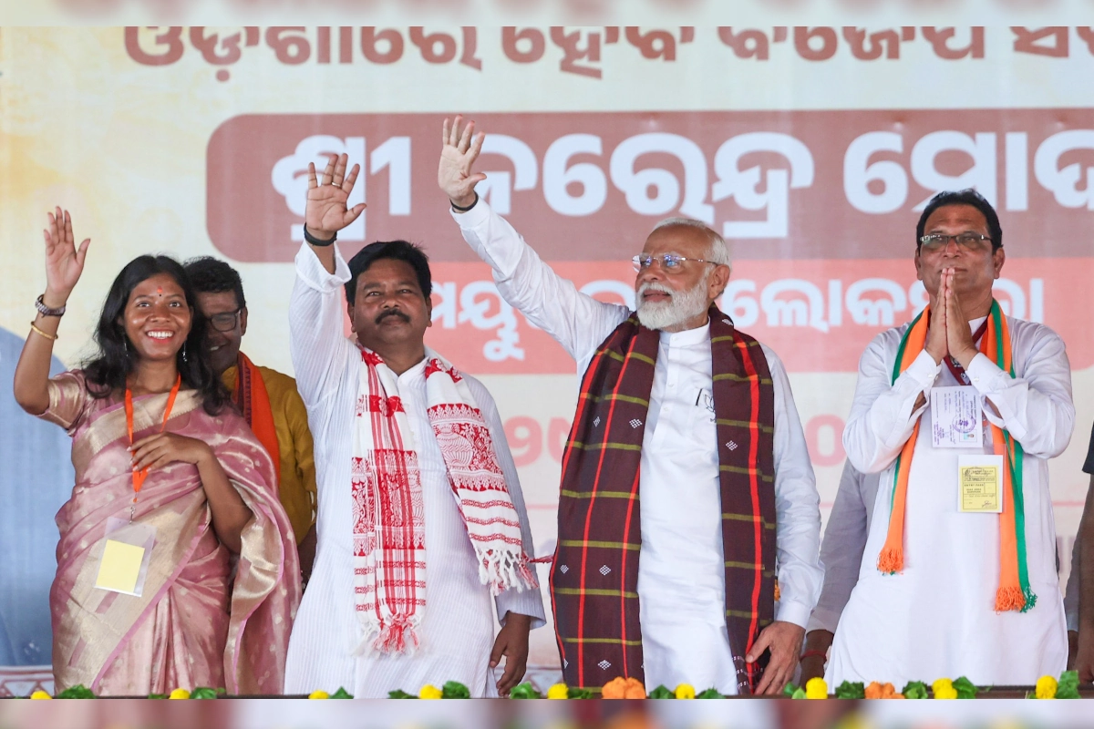 Odisha: मयूरभंज की सभा में मौजूद पत्रकार की बिगड़ी तबीयत तो PM मोदी ने अपनी टीम के डॉक्टरों को भेजा