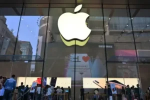 Apple ने 185 तेलुगू कर्मचारियों को नौकरी से निकाला, अमेरिकी इनकम टैक्स विभाग ने कहा- टैक्स फ्रॉड में शामिल थे